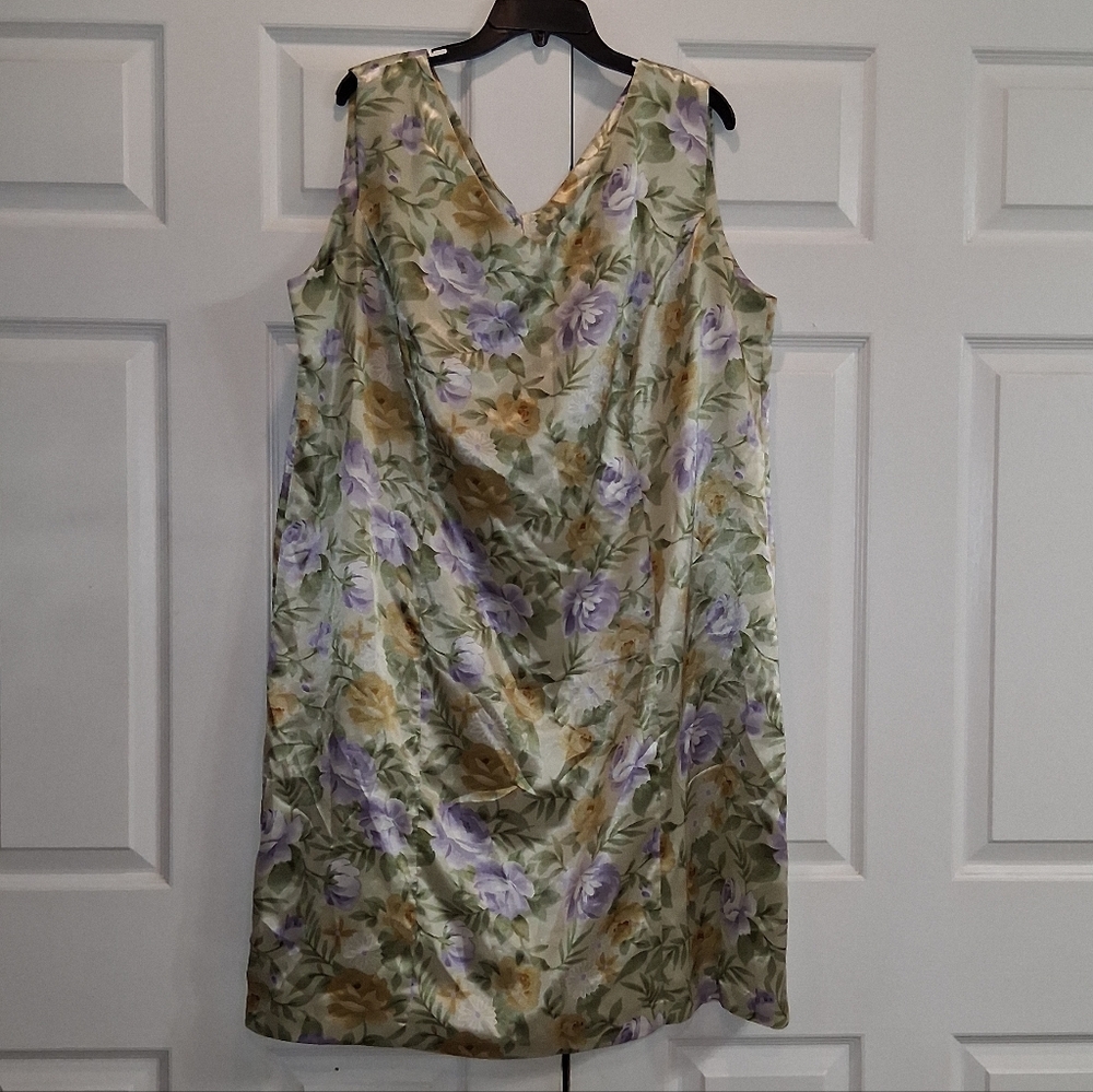 Floral Sheer Green and Purple Dress - Picture 4 of 14